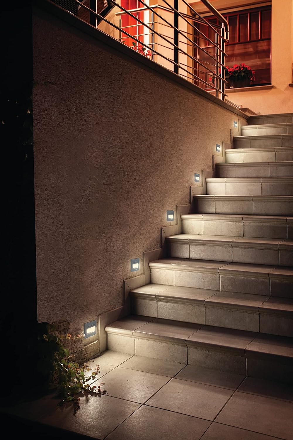 PHILIPS 2W Decorative LED Step Light | StepGlow Surface Mounted Anthracite Outdoor LED Stair Light | Warm White, Pack of 1